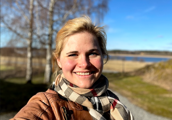 Isabel Azcarate - Dedicated to help people get on to the path to create a life they truly love.